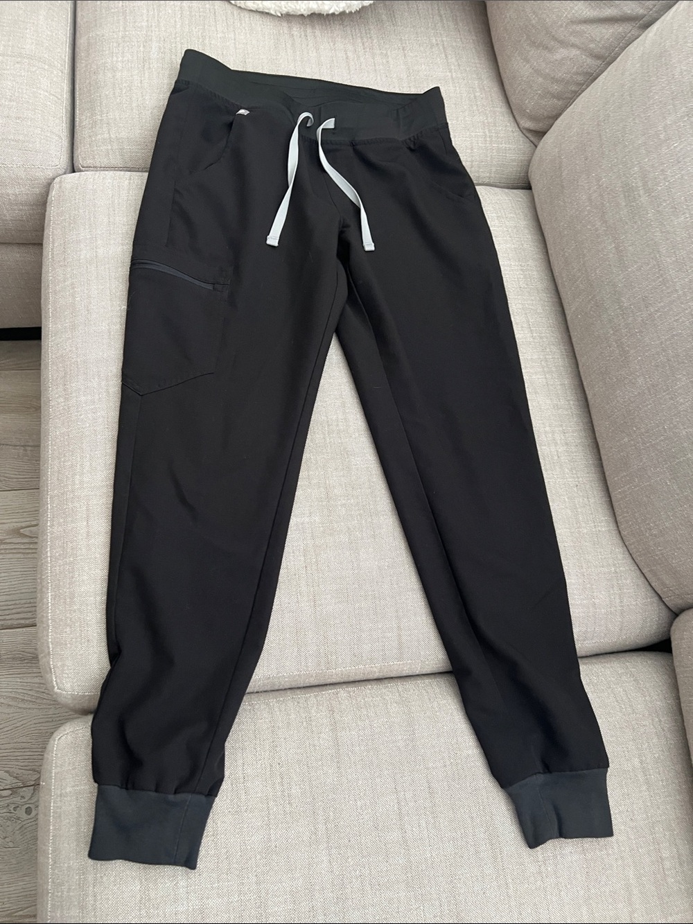 Woman’s figs Black Jogger Pants with Drawstring